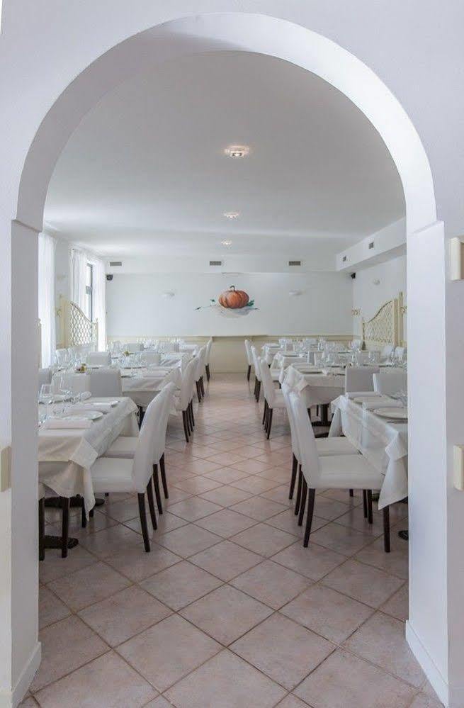 Hotel La Settima Luna Savudrija Exterior foto